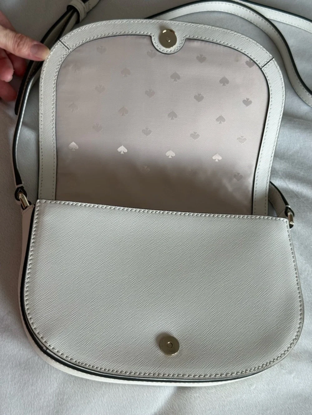 Kate Spade Reiley Raffia Flap Crossbody Bag EUC